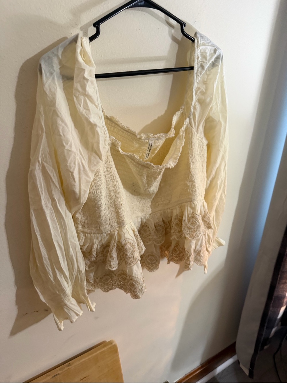 NWT American Eagle Size XXL Smocked Lace-Trim Cream Women's Chemise Top